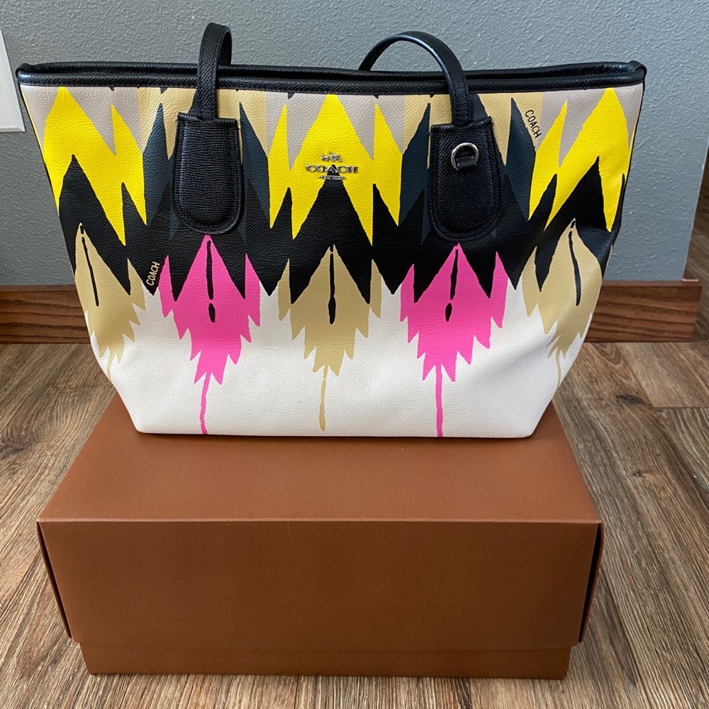 Coach feather hawk tote bag!